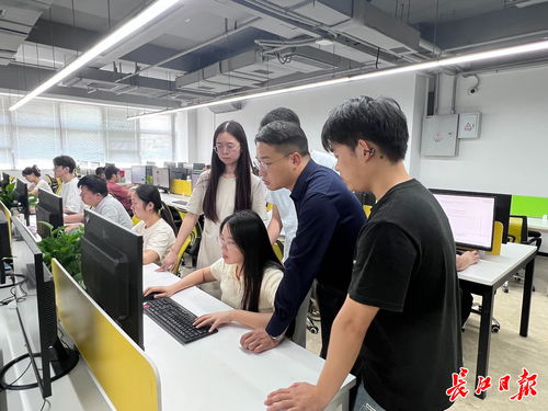 尋訪武漢AI新勢力 不設專職銷售，技術出海同比翻三倍